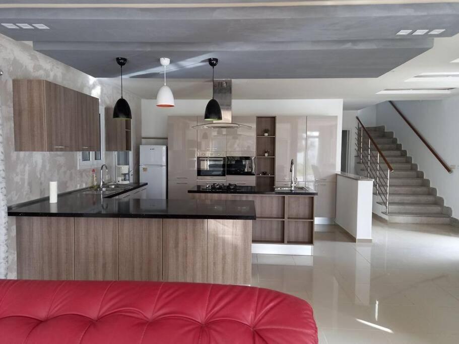 Magnifique Villa Avec Piscine Sur L'Ile De Djerba Pour Vacances Arkou Exterior photo